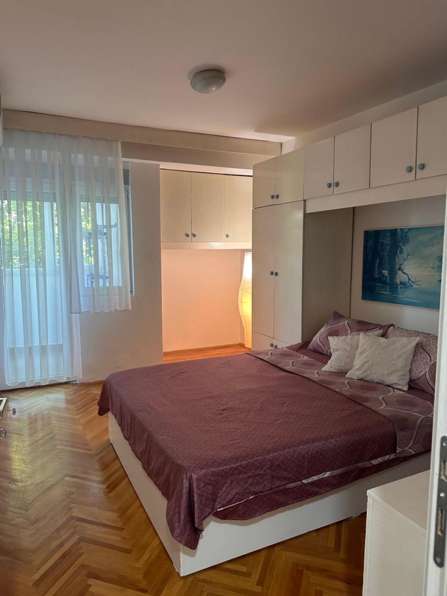 Viktor Apartment Kumanovo Bagian luar foto